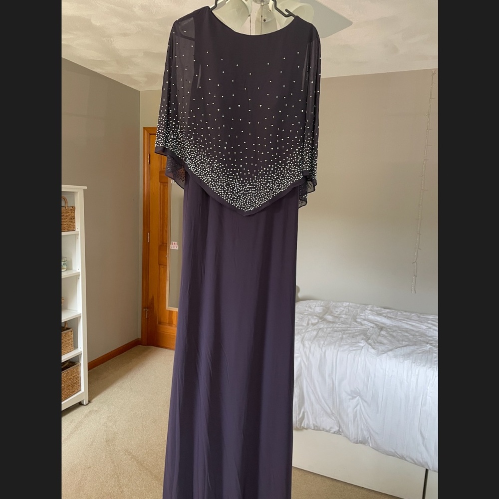 Oleg Cassini Wedding Dress (Never worn with tags)(mother of the bride)